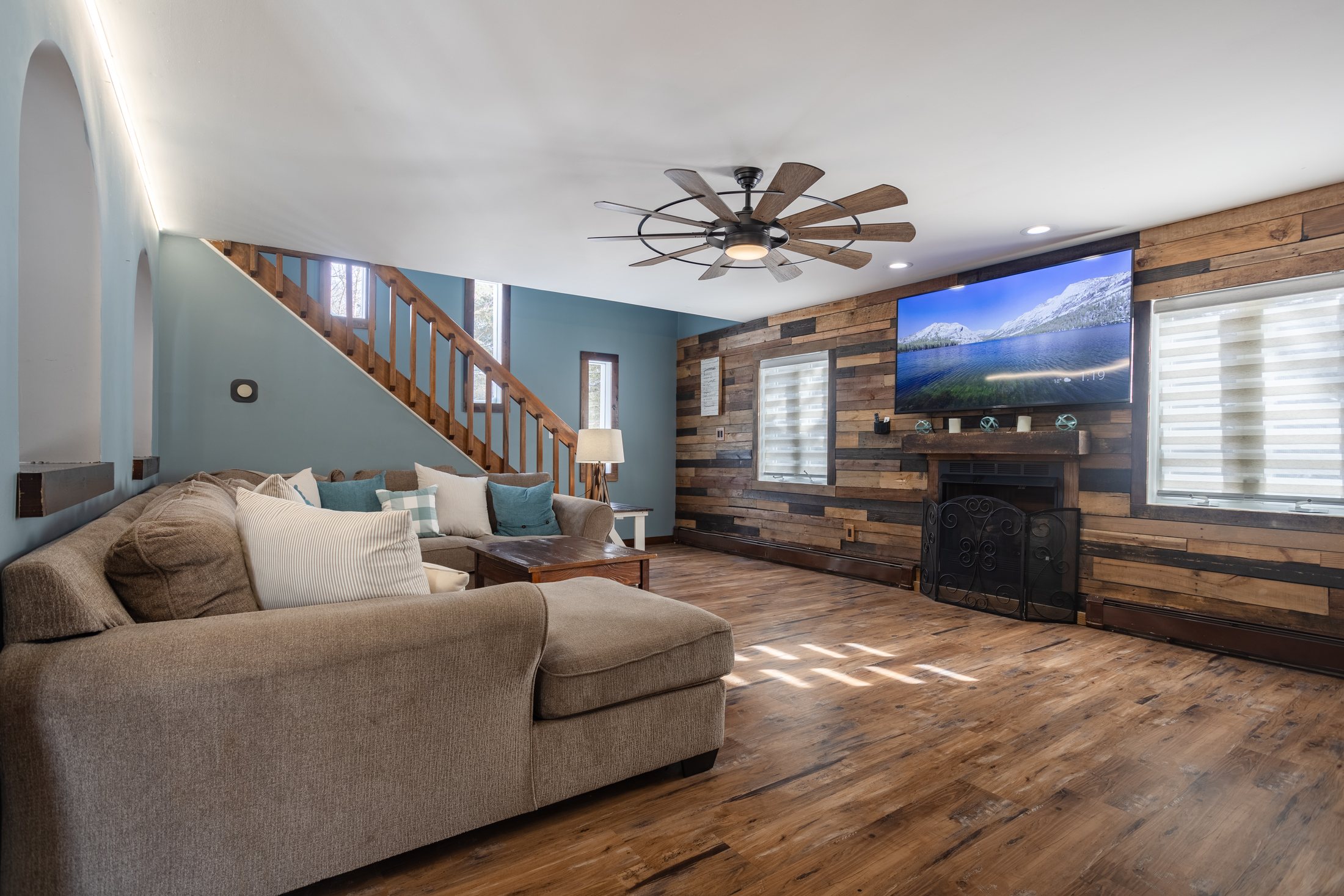 Aurora Abodes property photo 1